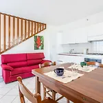 3 Bedroom Awesome In Albarella Ro Vakantiehuis *
