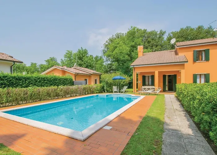 3 Bedroom Awesome In Albarella Ro