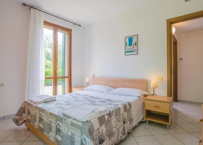 3 Bedroom Awesome In Albarella Ro Дом отдыха Изола Альбарелла